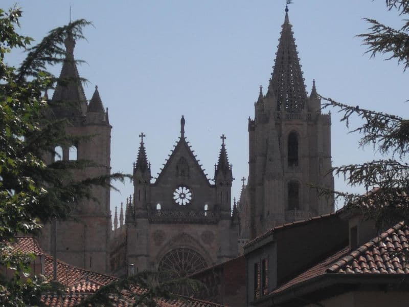 Catedral de León desde la muralla